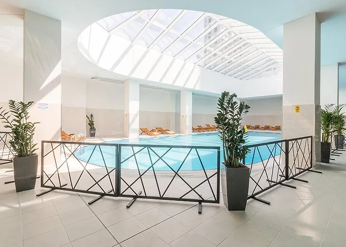 Horizon Grey & Skopje